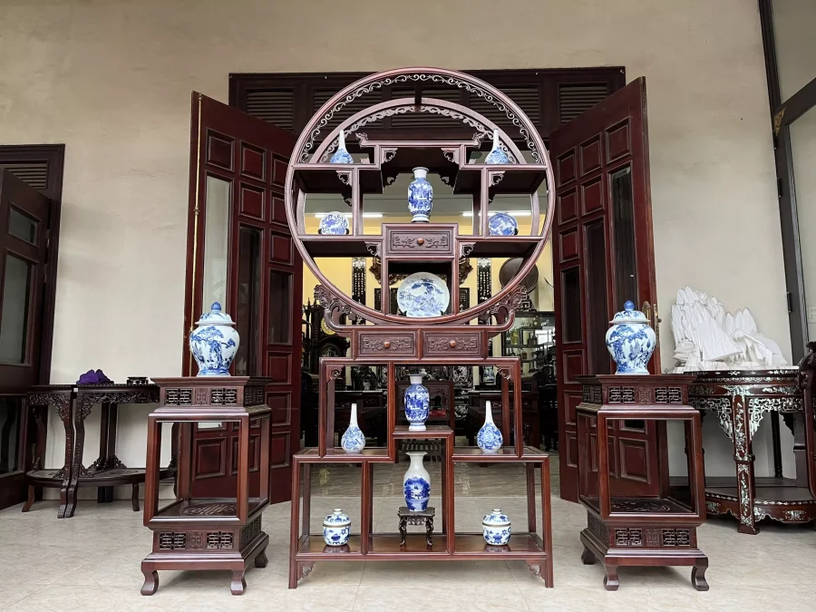 Tủ bày đồ Doremon mẫu T-02